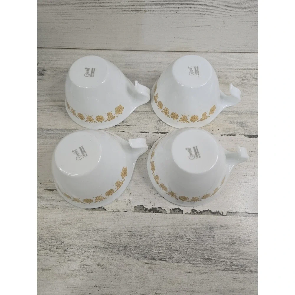 Corelle Butterfly‎ Gold Tea Cups Set of 4 Hook Handle White Vitrelle Corning USA